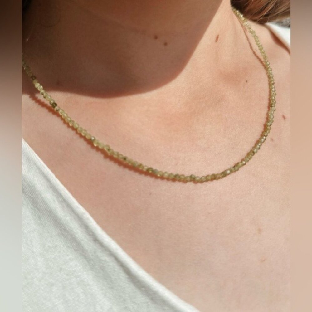 August Birthstone Green Beaded Necklace Peridot Gemstone Dainty Jewelry - Picture 4 of 16